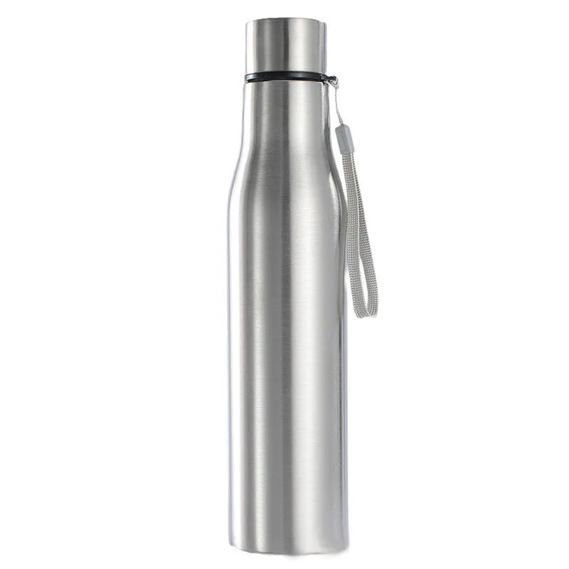 Bouteille d'eau de sport en acier inoxydable.